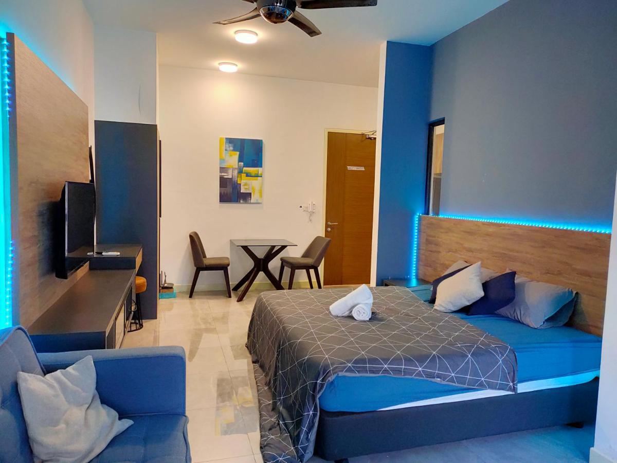 Melaka Town - Imperio Residence Studio With Bathtub المظهر الخارجي الصورة