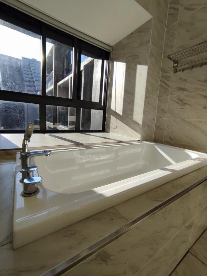 Melaka Town - Imperio Residence Studio With Bathtub المظهر الخارجي الصورة